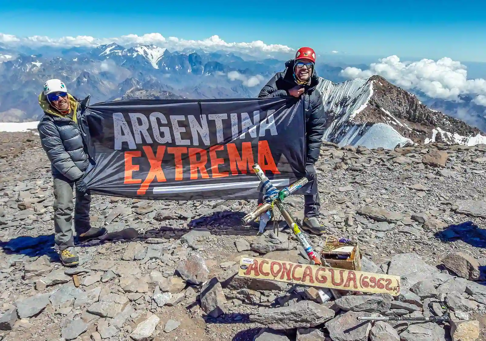 Grupo en la cima